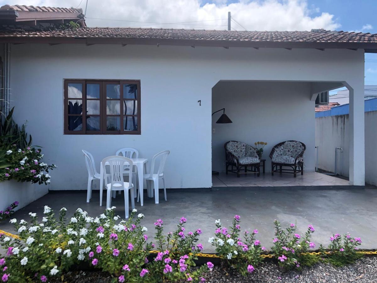Casinha De Praia Na Fazenda Da Armacao Governador Celso Ramos Εξωτερικό φωτογραφία